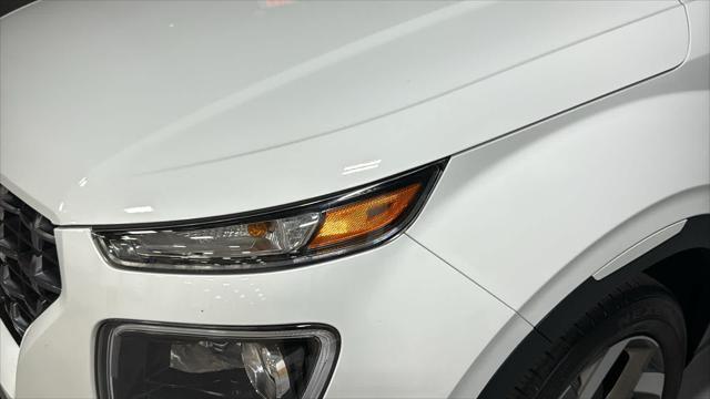 2022 Hyundai VENUE Limited