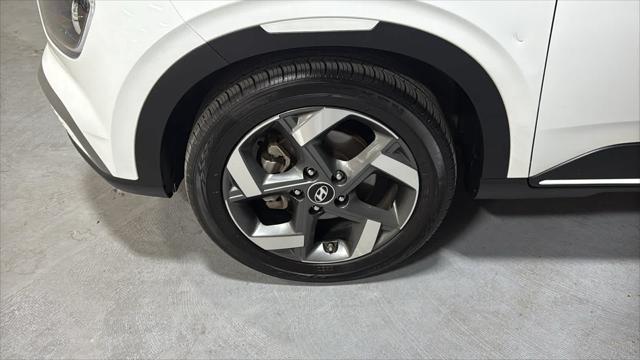 2022 Hyundai VENUE Limited