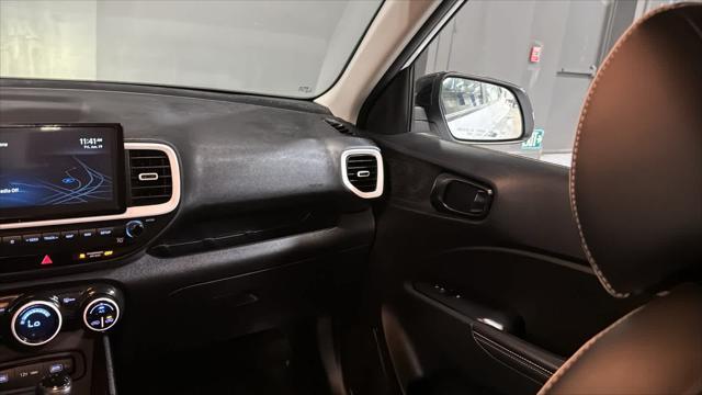 2022 Hyundai VENUE Limited