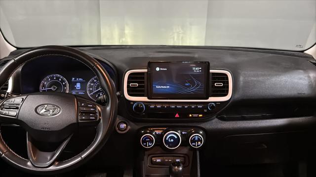 2022 Hyundai VENUE Limited