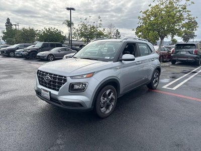 2023 Hyundai Venue SEL 4DR Crossover
