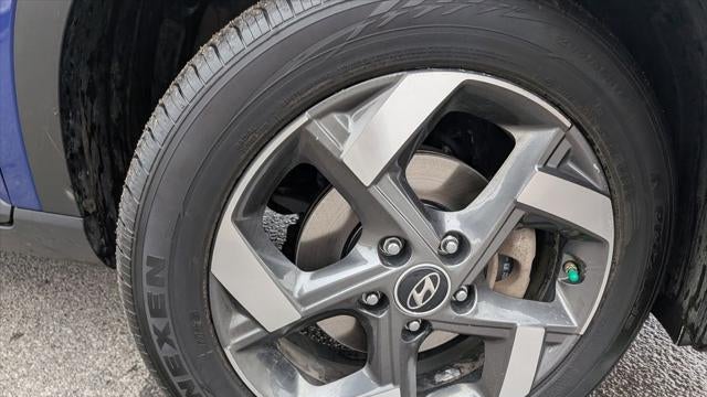 2023 Hyundai VENUE SEL