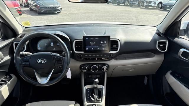 2023 Hyundai VENUE SEL
