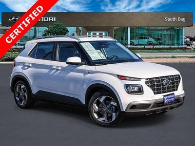 Photo of a 2023 Hyundai Venue SEL 4DR Crossover for sale