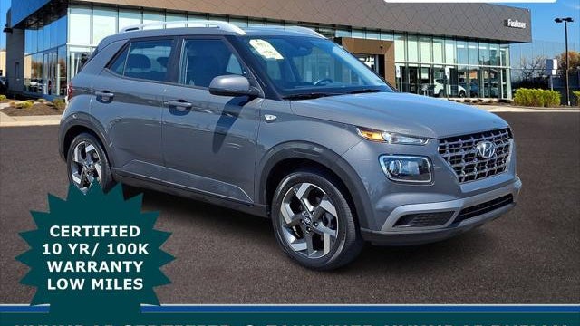 Preowned 2023 Hyundai VENUE SEL for Sale