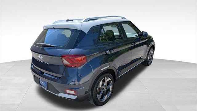 2023 Hyundai VENUE Limited