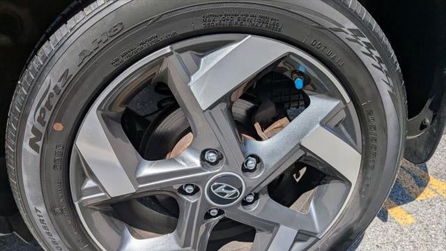 2023 Hyundai VENUE Limited