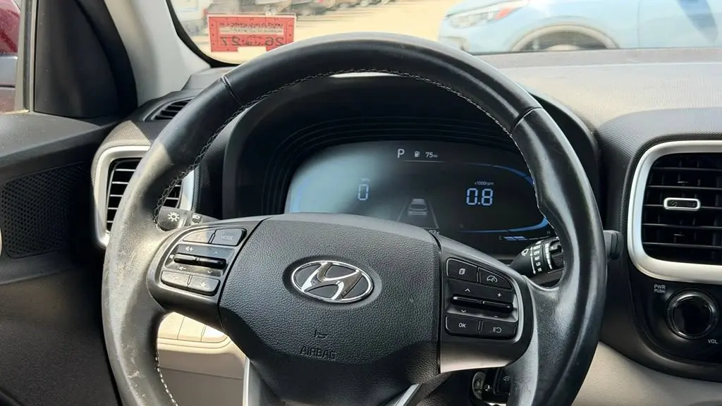 2023 Hyundai VENUE SEL