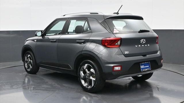 2024 Hyundai VENUE SEL