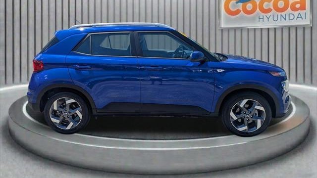 2024 Hyundai VENUE SEL