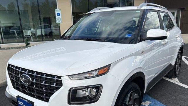 Preowned 2024 Hyundai VENUE SEL for Sale