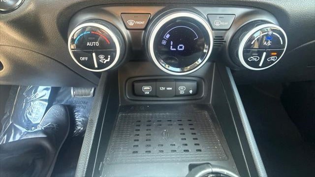 2024 Hyundai VENUE Limited