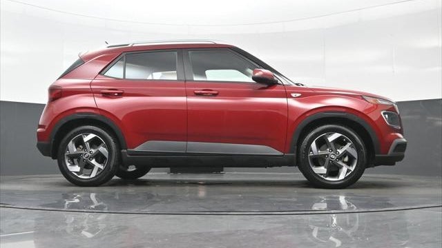 2024 Hyundai VENUE Limited
