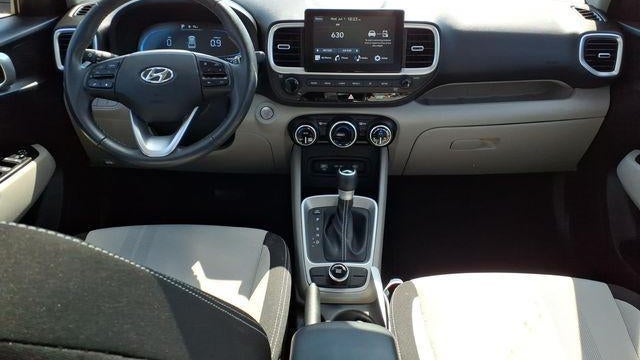 2025 Hyundai VENUE SEL