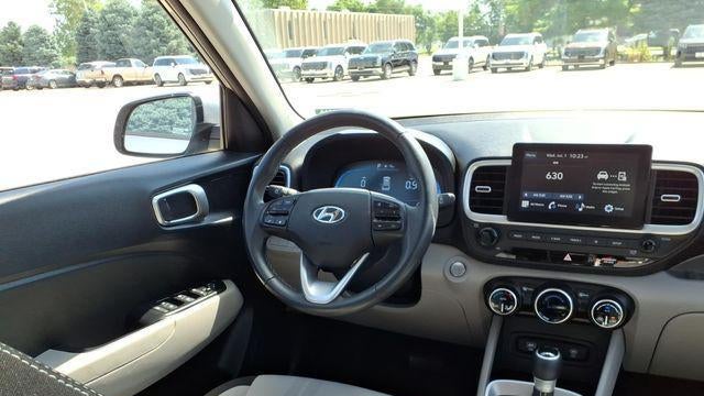 2025 Hyundai VENUE SEL
