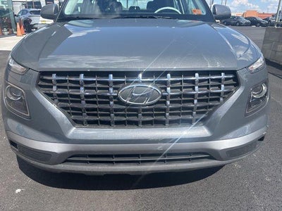 Photo of a 2025 Hyundai Venue SEL 4DR Crossover for sale