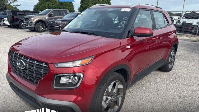 Preowned 2025 Hyundai VENUE SEL for Sale