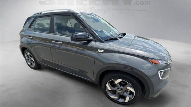 Preowned 2025 Hyundai VENUE Limited for Sale