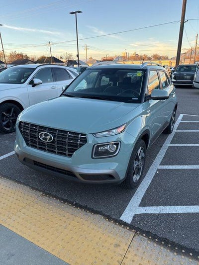 Photo of a 2025 Hyundai Venue Limited 4DR Crossover for sale
