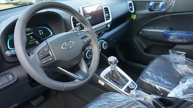 2025 Hyundai VENUE Limited