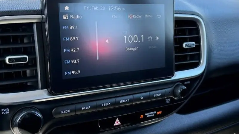 2025 Hyundai VENUE SEL