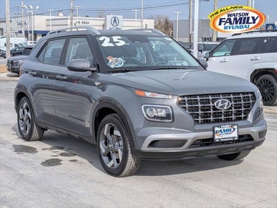 Photo of a 2025 Hyundai Venue SEL 4DR Crossover for sale