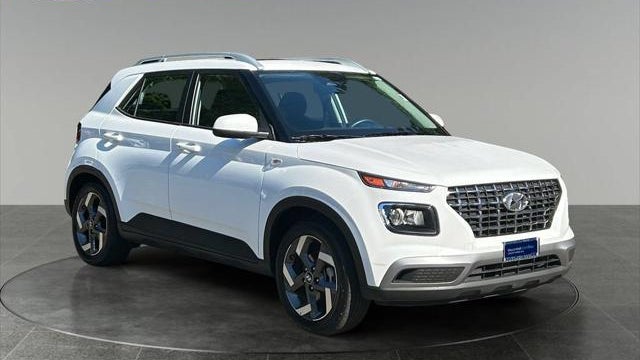 Preowned 2025 Hyundai VENUE SEL for Sale
