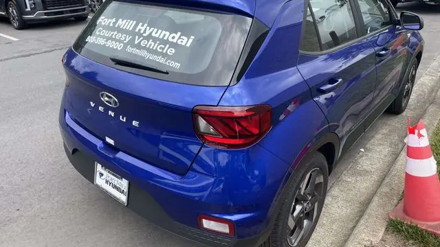 2026 Hyundai VENUE SEL