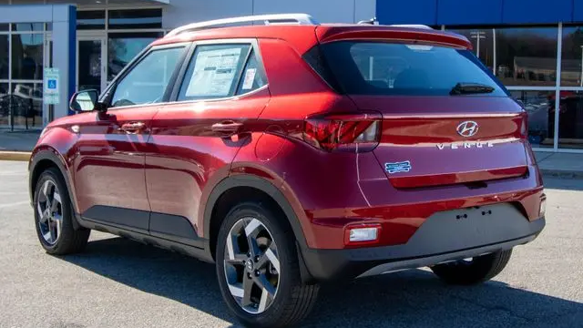 2026 Hyundai VENUE SEL