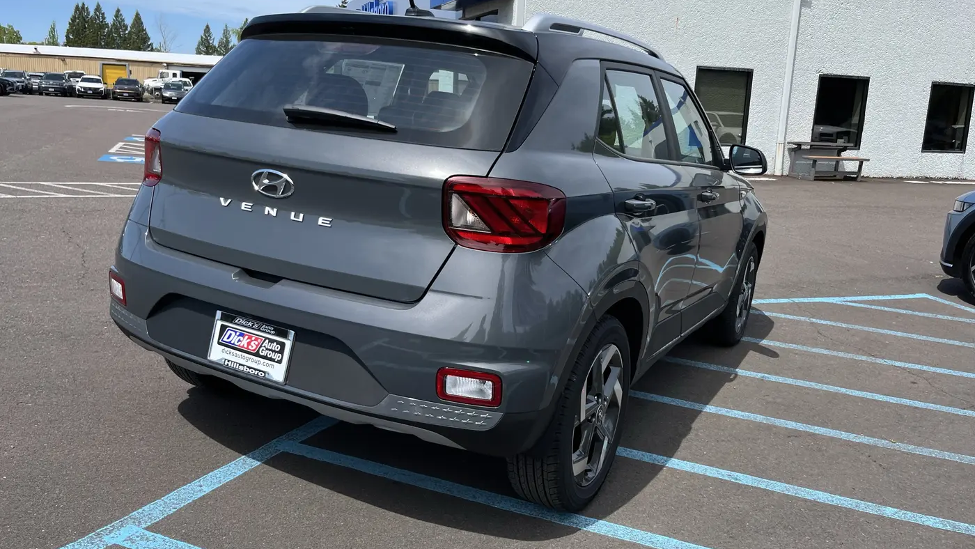 2026 Hyundai VENUE SEL