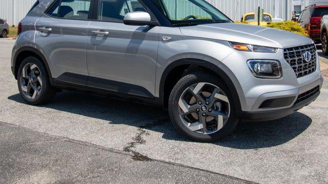 2026 Hyundai VENUE SEL
