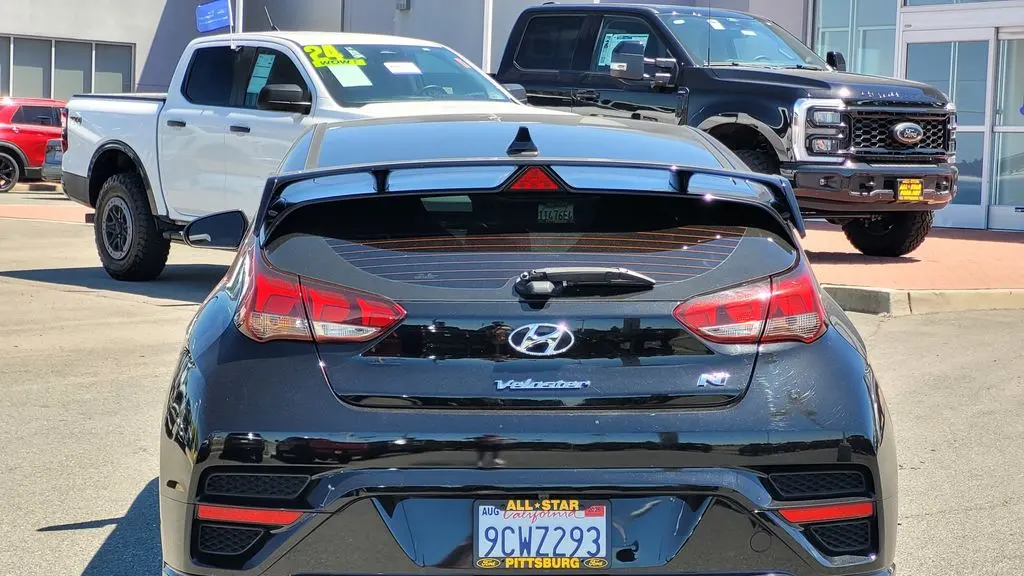 2022 Hyundai VELOSTER N Base