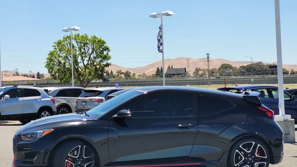 2022 Hyundai VELOSTER N Base
