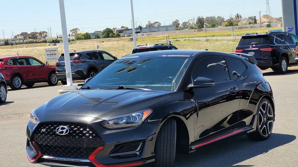 2022 Hyundai VELOSTER N Base