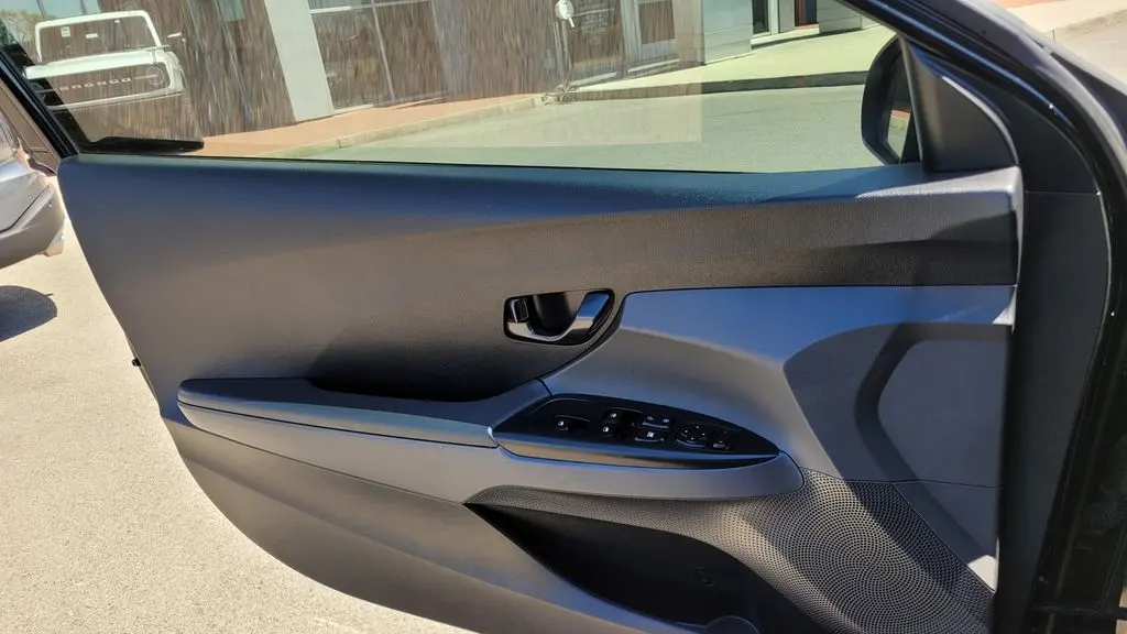 2022 Hyundai VELOSTER N Base