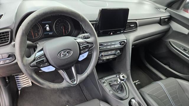 2022 Hyundai VELOSTER N Base