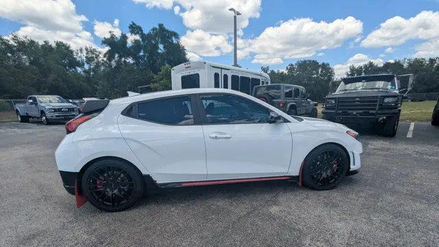 2022 Hyundai VELOSTER N Base