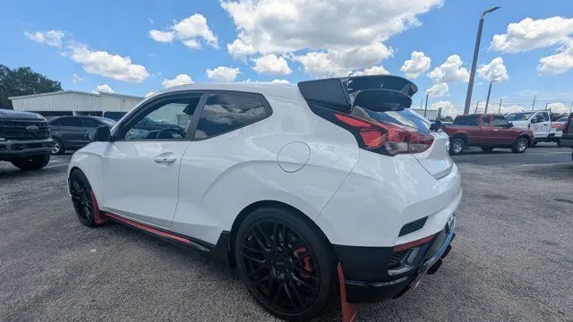 2022 Hyundai VELOSTER N Base