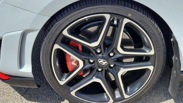 2020 Hyundai VELOSTER N Base