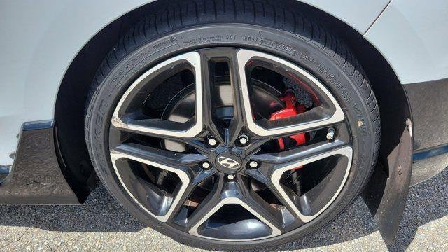 2020 Hyundai VELOSTER N Base