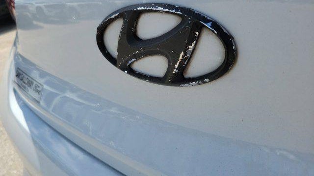 2020 Hyundai VELOSTER N Base