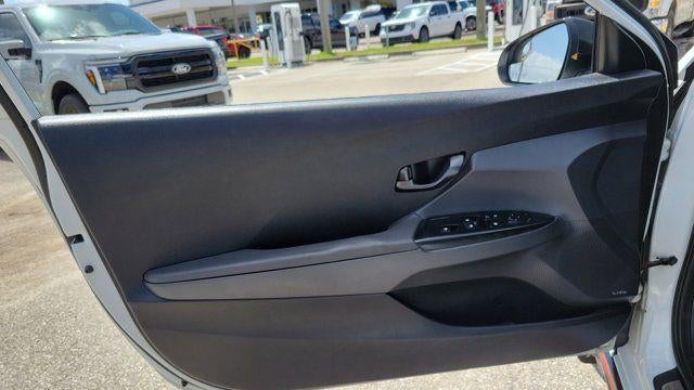2020 Hyundai VELOSTER N Base