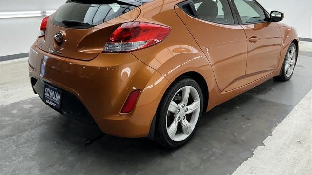 2014 Hyundai VELOSTER Base