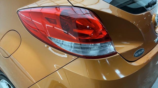 2014 Hyundai VELOSTER Base