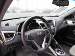 2013 Veloster Thumbnail 9