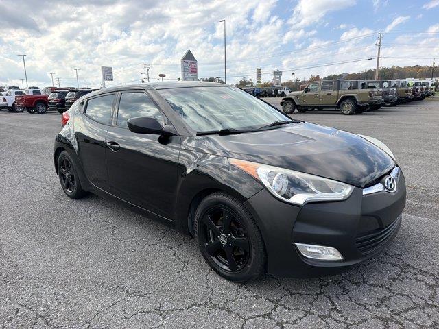 2013 Hyundai Veloster - $9,574