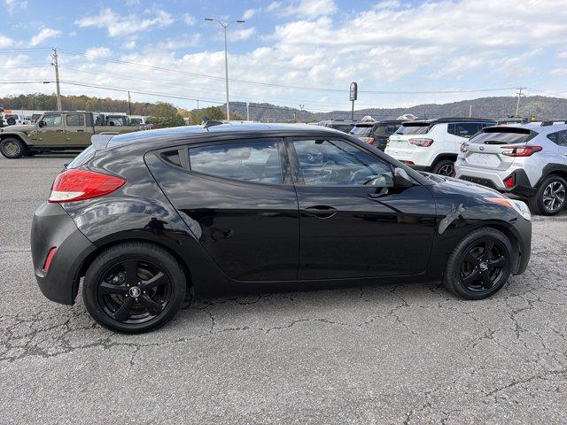2013 Hyundai Veloster - $9,574