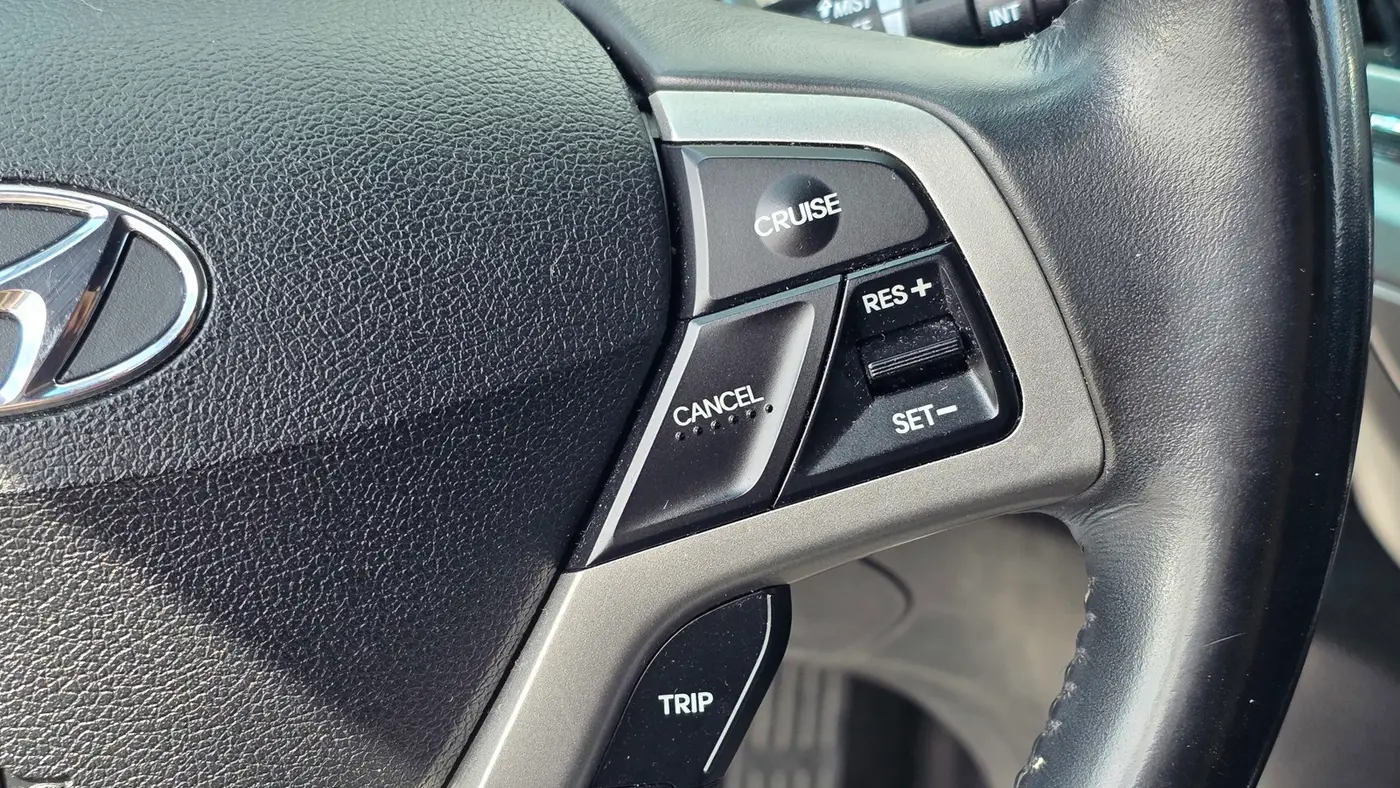 2017 Hyundai VELOSTER Value Edition