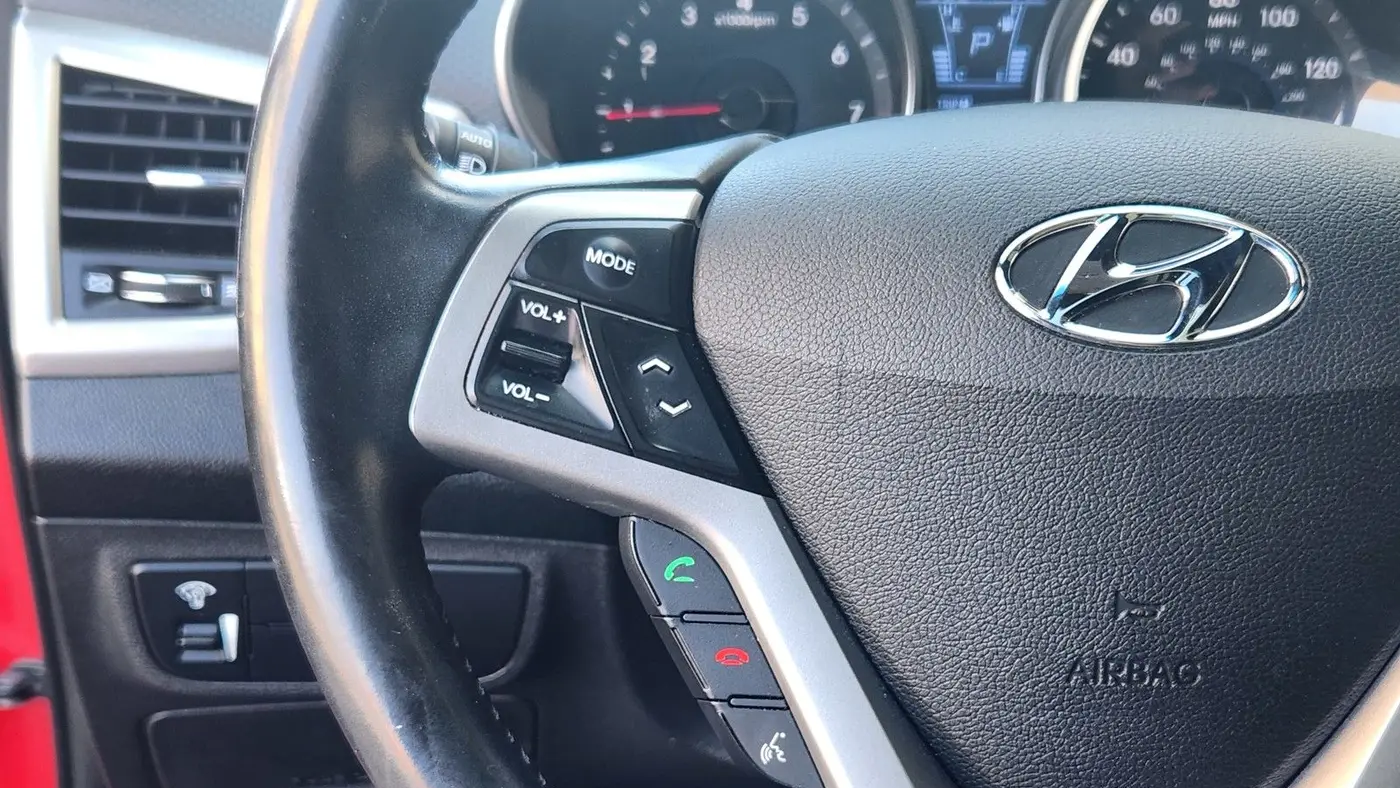 2017 Hyundai VELOSTER Value Edition
