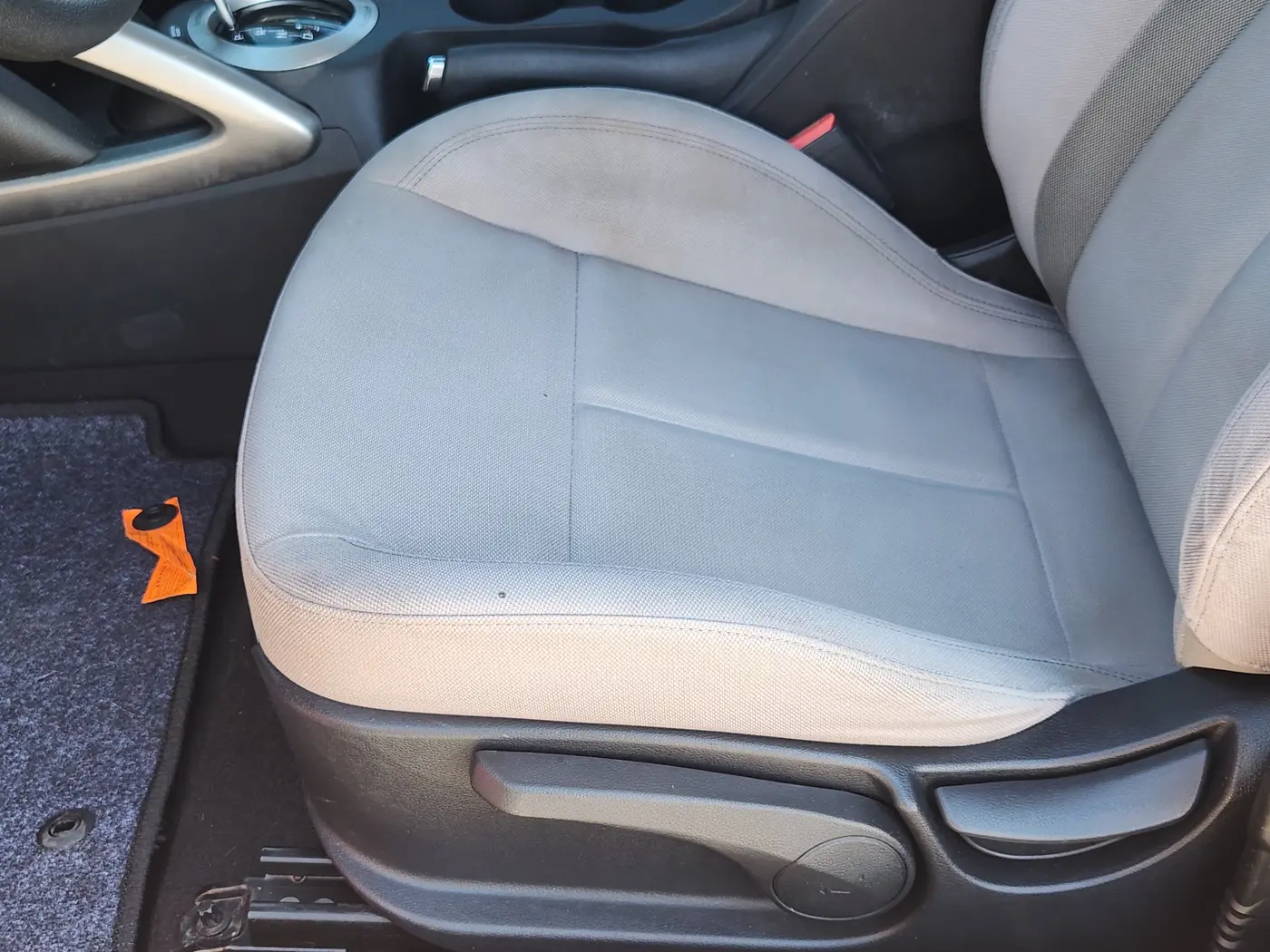 2014 Hyundai Veloster - $8,906